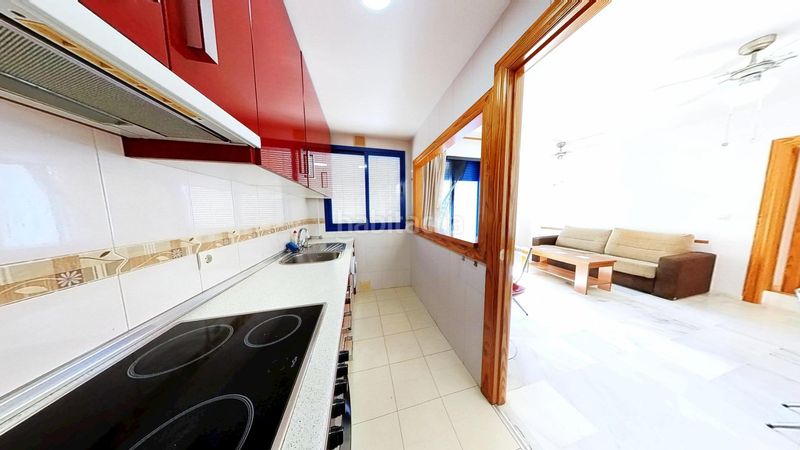 Foto 3076f844-7772-4f96-ae5c-891f93cee21e. Apartament a calle real 4 a Castell de Ferro