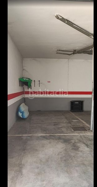 Foto 6826c2fe-f69f-4ede-ab3f-e31ab7f69f1c. Aparcament cotxe a Lújar