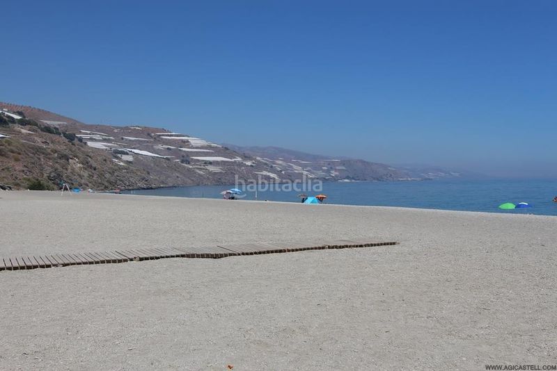 Foto a19be2ff-6ccd-44bb-aaa3-e608305e5ec0. Pis amb aparcament piscina a Castell de Ferro