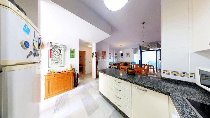 Foto e8642ae0-e75d-43cd-ae66-95057b0a9892. Pis amb aparcament piscina a Castell de Ferro