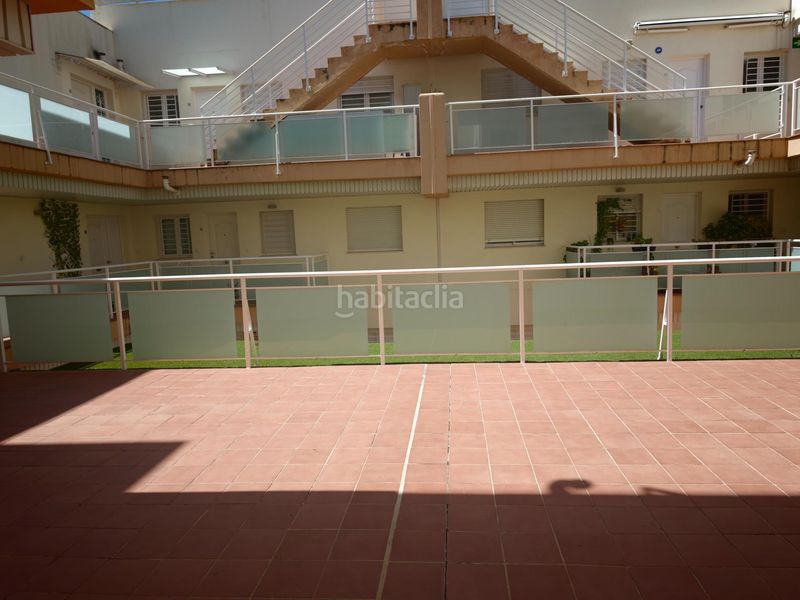 Foto 0c4117d9-f466-43c7-82bb-66a717b90a69. Pis amb aparcament piscina a Albolote