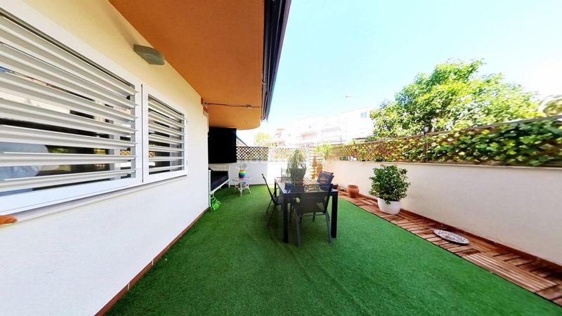 Foto 42876df5-1876-4db7-9ee3-60a5f66a2816. Pis amb aparcament piscina a Albolote