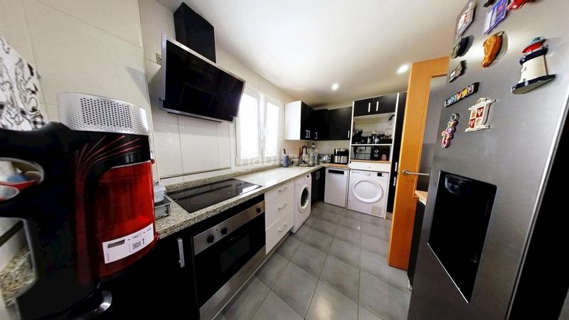 Foto 69153c0b-f025-43d9-ac42-da9c1c1d315f. Pis amb aparcament piscina a Albolote