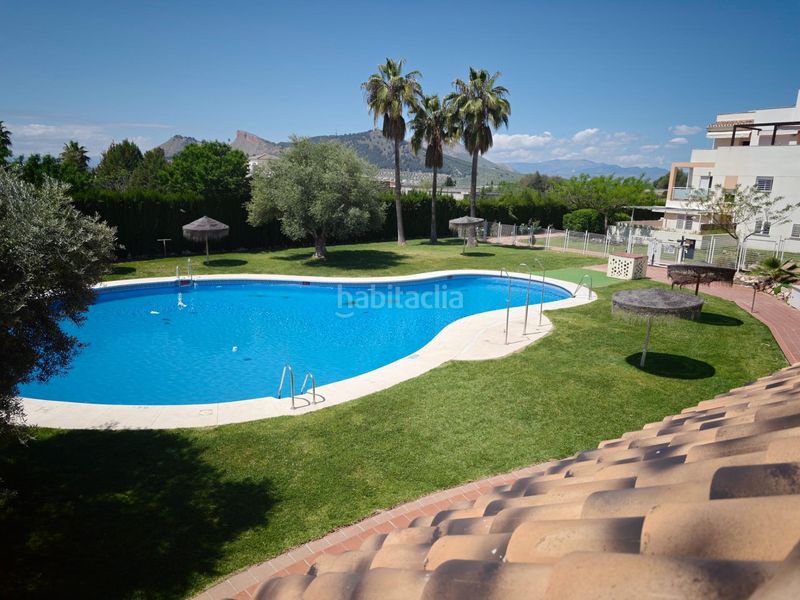 Foto 784f0119-0569-4f96-9146-9922875a96af. Pis amb aparcament piscina a Albolote