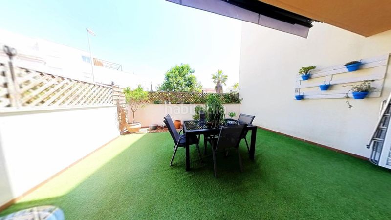 Foto f077fc7d-729b-4e16-afcc-4d9551d723ee. Pis amb aparcament piscina a Albolote