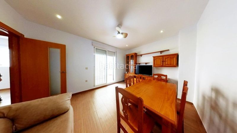 Foto 7afad1e6-6886-43e5-87d5-e6bda54da0ef. Casa  junto al paseo maritimo en Castell de Ferro