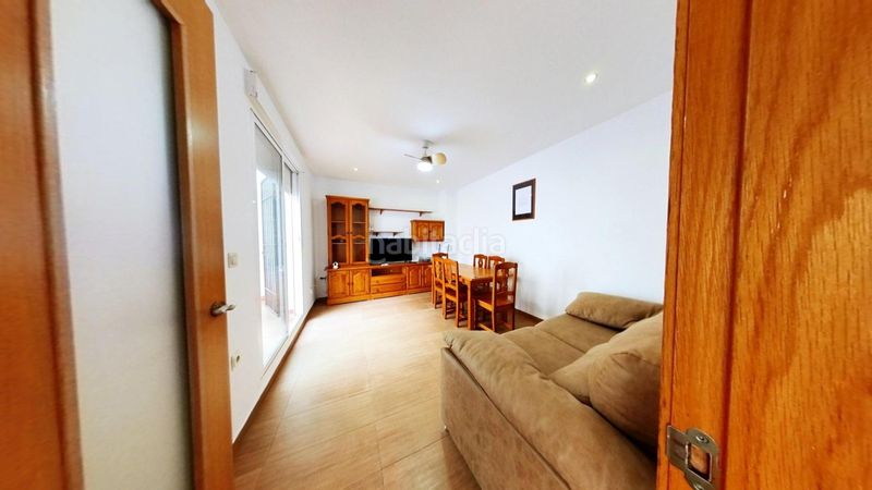 Foto 8613d345-0119-4479-9d45-3b45f853005f. Casa  junto al paseo maritimo en Castell de Ferro