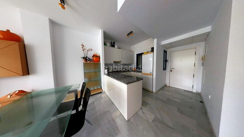 Foto f330d920-30f5-4116-8902-4c9405af1b77. Pis a calle cambriles 1 a Castell de Ferro