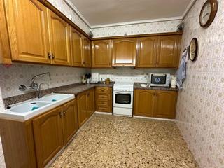 Pis a Crevillente. Vivienda en la zona de la carretera
