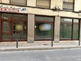 Local Comercial a Crevillente. Local de 260m2 utiles. centrico