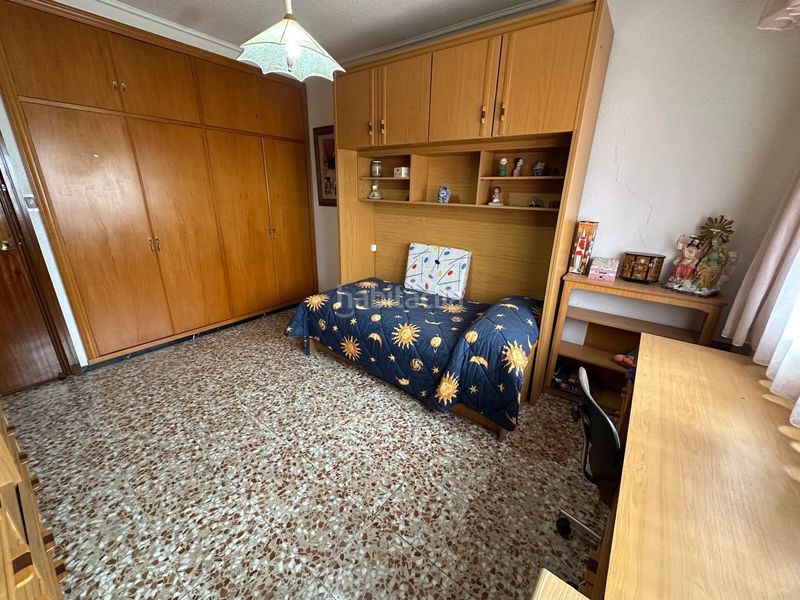 Foto 4d7c1bbb-6eb0-4086-ab37-427511fb6448. Àtic a Crevillente