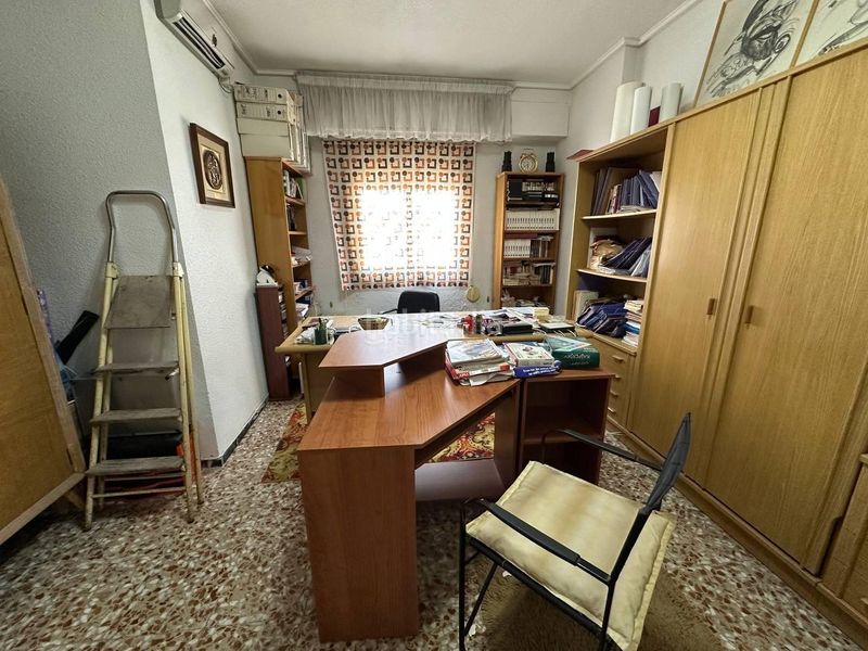 Foto 8021fe2c-d732-428f-be45-30c9a9ab08c8. Àtic a Crevillente