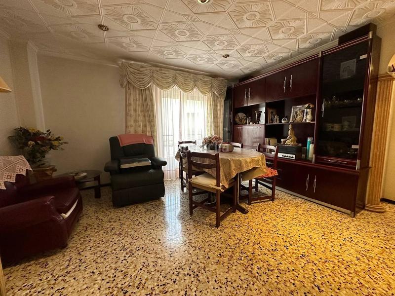 Foto 49d43f5f-7777-42a4-94cd-f1e402ccb886. Piso vivienda cerca del ayuntamiento en Crevillente
