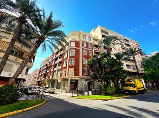 Appartement à Crevillente. Magnifica oprtunidad  vivienda  plaza de garaje