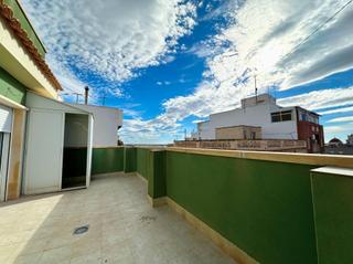 Attique à Crevillente. Ático