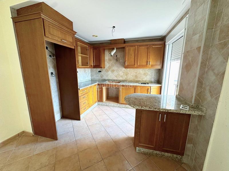 Foto 1587f116-d03f-4732-8960-fac6580df71e. Zweistöckige wohnung mit parking in Crevillente