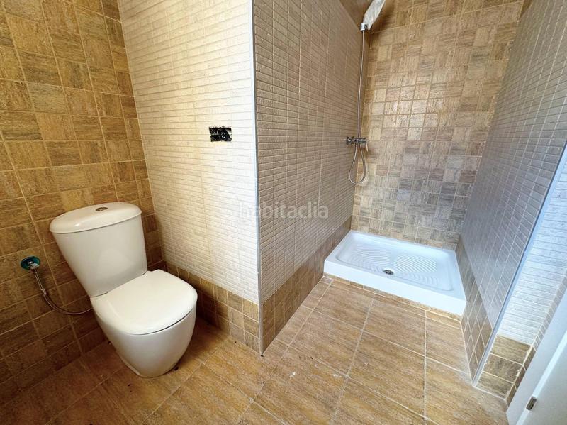 Foto f35fd382-f2ed-466f-8802-99a93a9ba64b. Zweistöckige wohnung mit parking in Crevillente