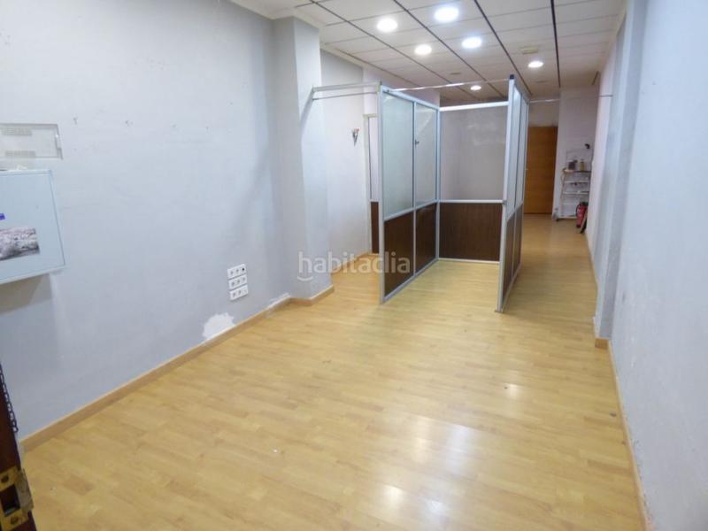 Foto 80456cb5-d461-41ef-a217-af6c0fc2bb7f. Rent business premise in Crevillente