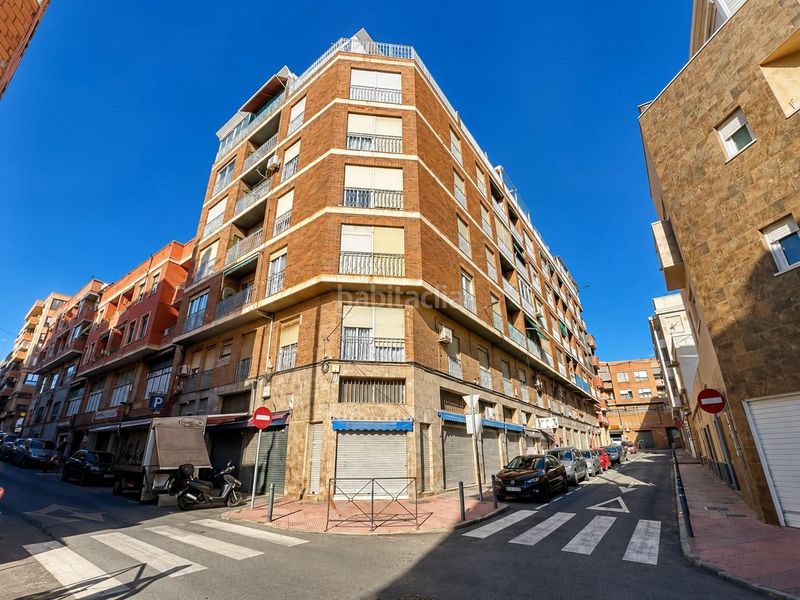 Foto cf83299f-919f-42c0-aba0-4052ade70406. Flat in Crevillente