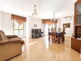 Pis a Crevillente. Vivienda exterior en la zona de ronda sur