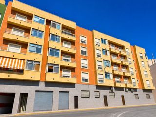 Pis a Crevillente. Viviendaplaza de garaje en la zona paseo de la estacion
