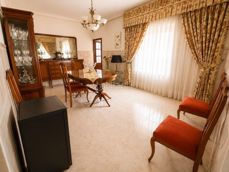 Foto eb050c18-3831-4993-a940-6477eef4deb2. Casa a Crevillente