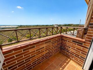 Flat in Crevillente. Vivienda  plaza de garaje  trastero