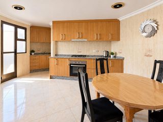 Pis a Crevillente. Vivienda centrica. vistas despejadas