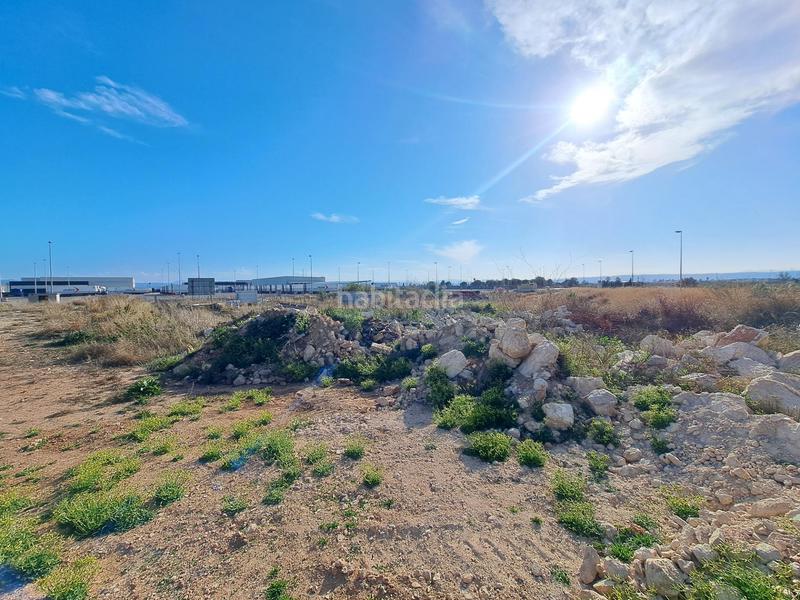 Foto b4f9c23c-74c4-4bda-be25-d3d37bcb35a4. Terrain industriel dans Urbanitzacions i Pedanies Nord Alzira