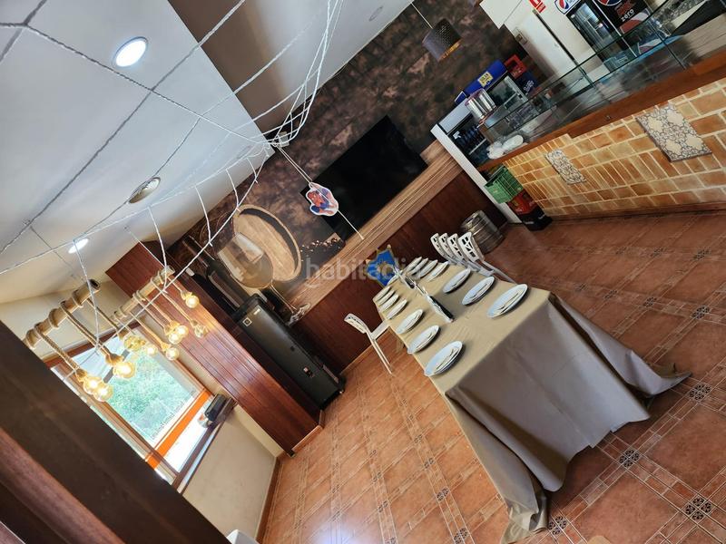 Foto 548b66ce-aeb5-4e29-bfbf-a0414257792e. Alquiler local comercial restaurante en pleno funcionamiento con parque para niños en Alzira