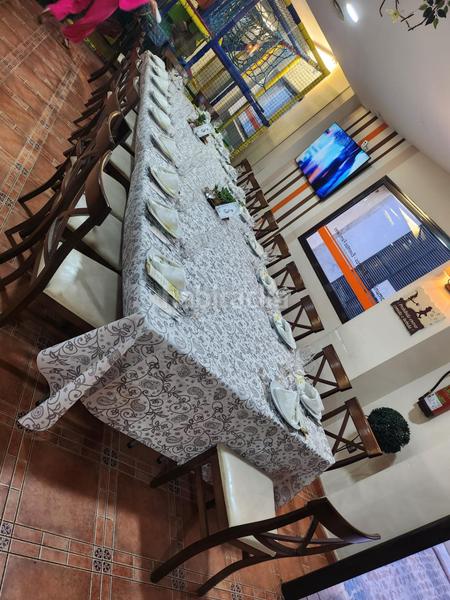 Foto 98ec29e1-2264-4af6-8b77-1d6eb678640b. Alquiler local comercial restaurante en pleno funcionamiento con parque para niños en Alzira
