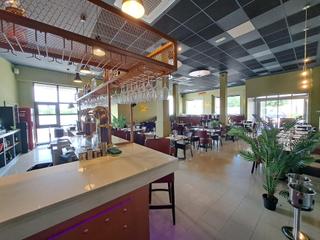 Location Local commercial à Urbanitzacions i Pedanies Nord. Traspaso de restaurante pizzeria en alzira, listo para entrar