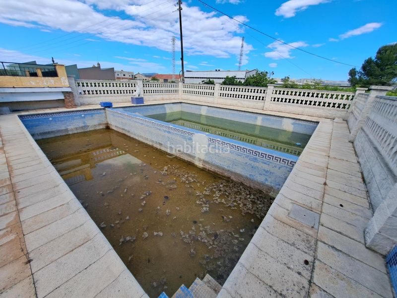 Foto d8a76b86-a454-4c40-9e1c-9156101489e7. Masia amb aparcament piscina a Pobla Llarga (la)