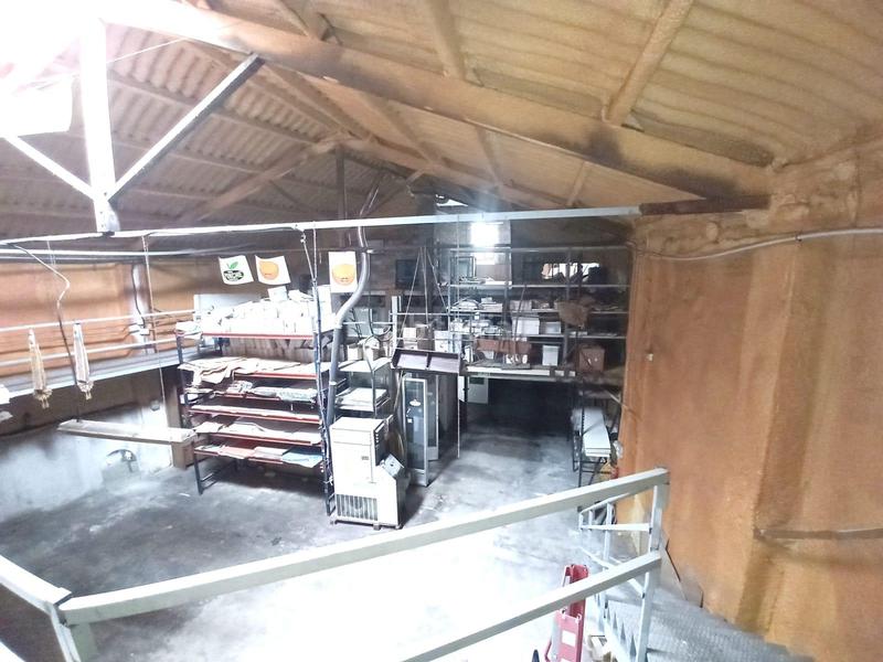 Foto 97ac67ea-117c-4127-99c7-5e6caf057460. Geschäftsraum in Corbera