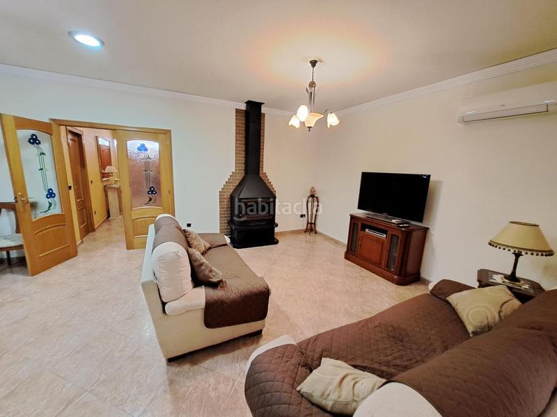 Foto 4547b121-4607-4f38-9d18-eec829e78ac0. Haus mit parking in Rafelguaraf