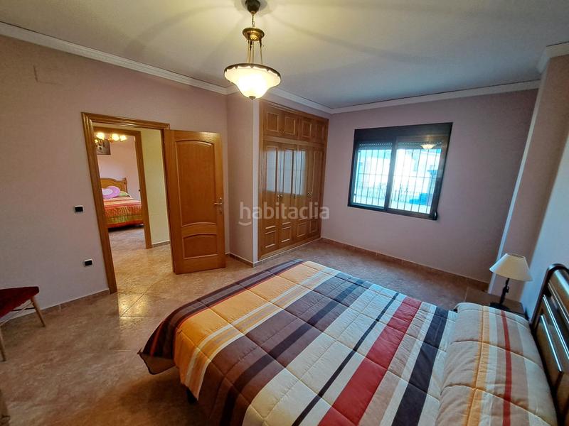 Foto ef08cb19-3a21-4c09-a20a-079f6e426717. Haus mit parking in Rafelguaraf