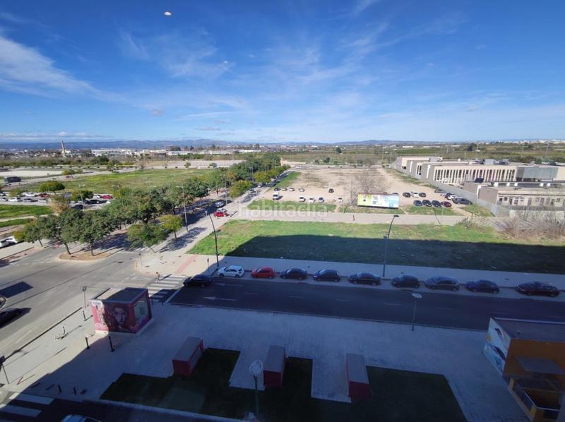 Foto c63ee847-292d-4b81-9f18-de1be94fdc6e. Aparcament cotxe a Tulell Alzira