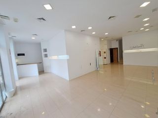 Local commercial à La Vila