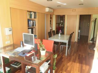 Pis a Centre. Se vende precioso piso reformado en av santos patronos en alzira