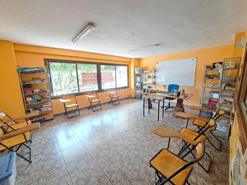 Foto 74318457-5b8b-4e21-b269-892b19f4abf6. Büro in Centre Alzira