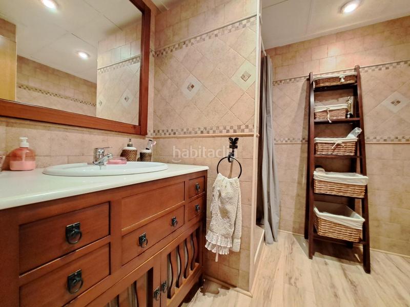 Foto 3467be46-8884-455b-89a9-96bb53014966. Maison jumelée avec chauffage dans Pere Crespí Alzira