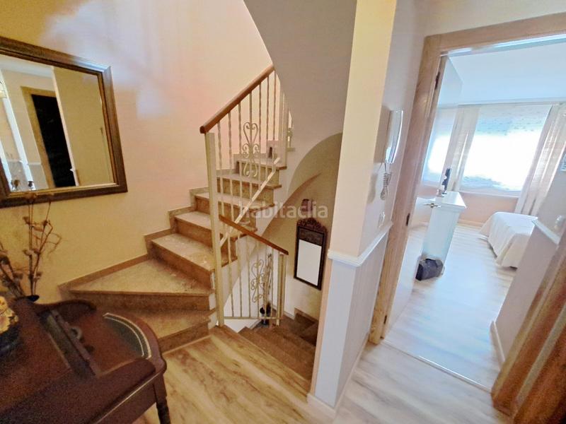 Foto 5a619440-7de8-4504-9b98-506eb3e26fb5. Maison jumelée avec chauffage dans Pere Crespí Alzira