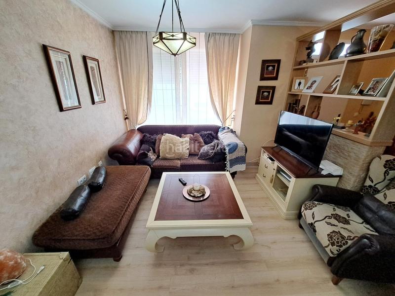 Foto 859d13ef-9c39-444c-89ce-2e05d2ed7dd1. Maison jumelée avec chauffage dans Pere Crespí Alzira