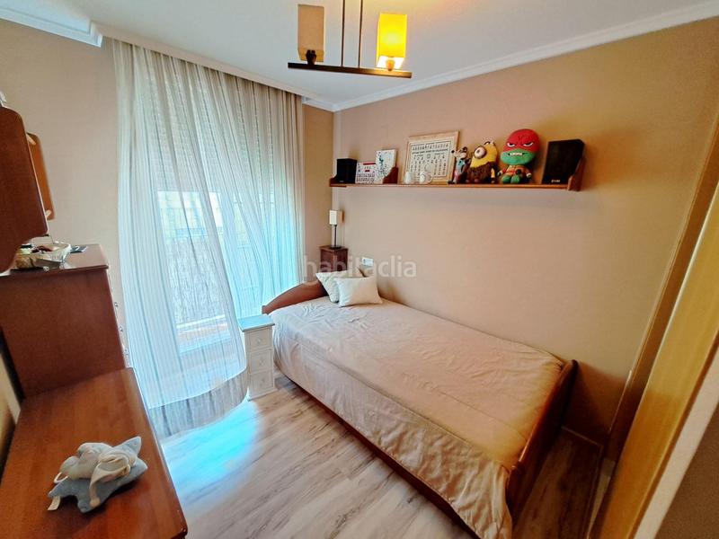 Foto 9a0a41eb-c2ff-48f7-8828-84f6df5f5d98. Maison jumelée avec chauffage dans Pere Crespí Alzira