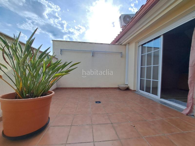 Foto e0e88fc4-d1a8-4933-b5e8-1c080363e502. Maison jumelée avec chauffage dans Pere Crespí Alzira