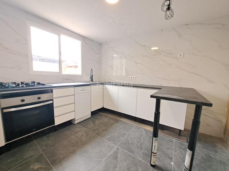 Foto f38f84cb-0c29-4491-8c7c-673d9d9b5ba4. Piso  en venta reforma integral y gran terraza privada en Carcaixent