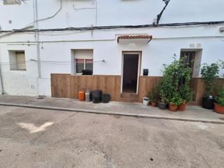 Planta baixa a Carcaixent. Acogedora planta baja en carcaixent  zona santa bárbara