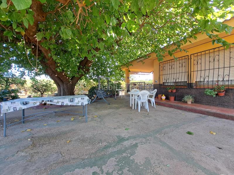 Foto 4f2c3ec9-6f71-48cd-833d-b6551916d5a6. Chalet mit parking pool in Urbanitzacions i Pedanies Nord Alzira