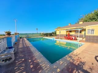 Chalet à Urbanitzacions i Pedanies Nord. Chalet en venta en zona vallvert de alzira