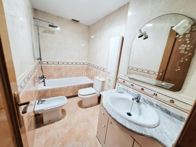 Foto 12858d85-b84c-4528-8e8e-daed54e29303. Lloguer casa adossada a Carcaixent